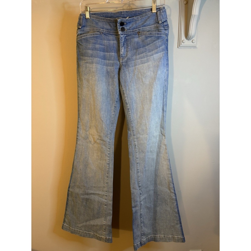 JUICY COUTURE Miller Fit Low Rise Flare Jeans Light Wash 28